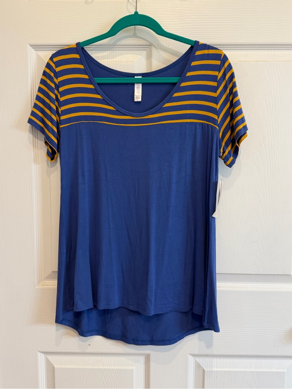 NWT LuLaRoe Classic T Shirt Medium Royal Blue Yellow Stripes Scoop Neck Tunic